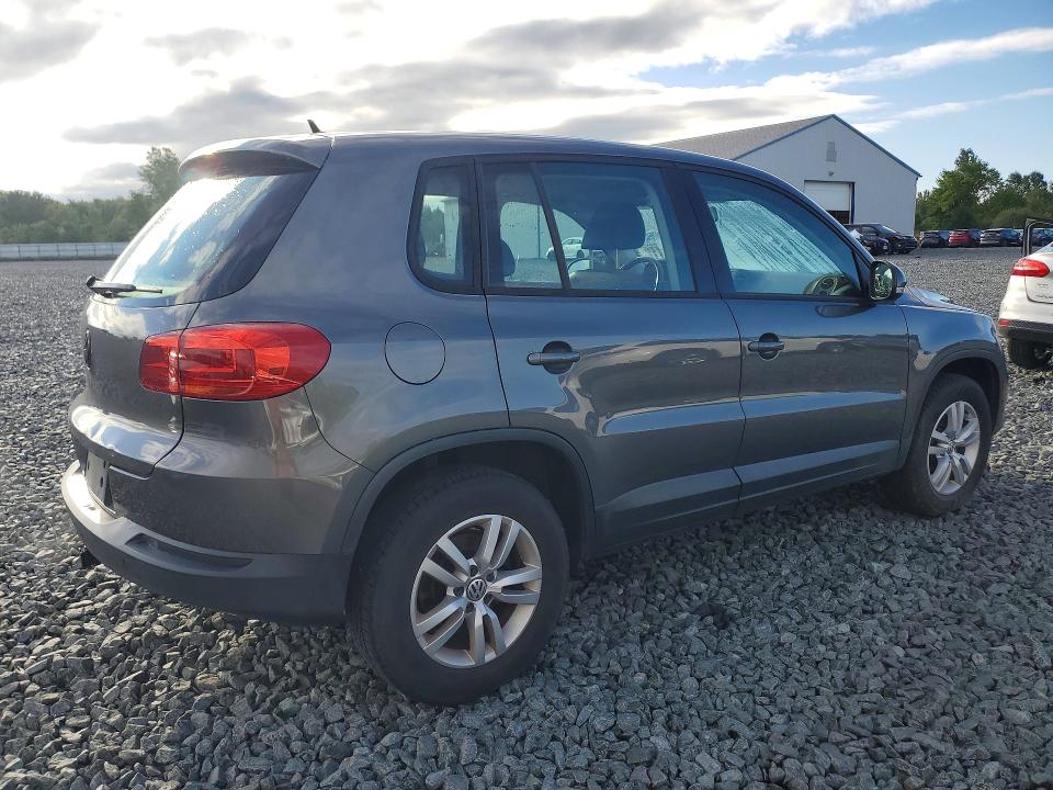 Photo 3 from auction – 2014 VOLKSWAGEN TIGUAN with VIN WVGAV3AX8EW541087