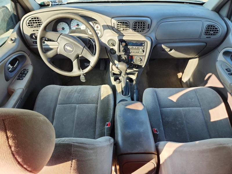 Photo 8 from auction – 2005 CHEVROLET TRAILBLAZER with VIN 1GNET16S456114350