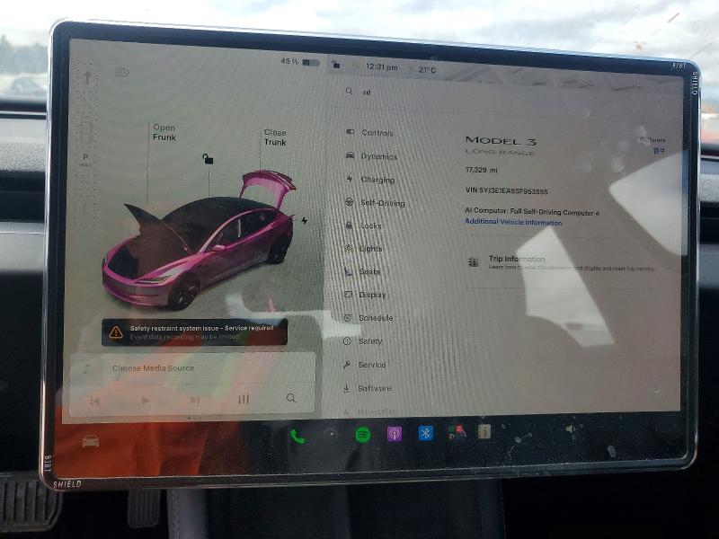 Photo 9 from auction – 2025 TESLA MODEL 3 with VIN 5YJ3E1EA5SF953555