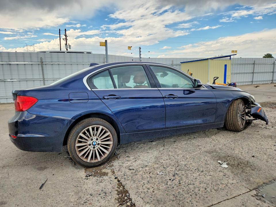 Photo 3 from auction – 2013 BMW 328 with VIN WBA3B5C52DF597454