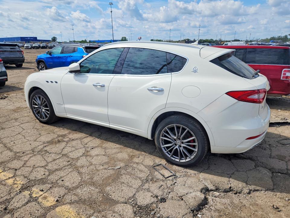 Photo 2 from auction – 2020 MASERATI LEVANTE with VIN ZN661XUL4LX349869