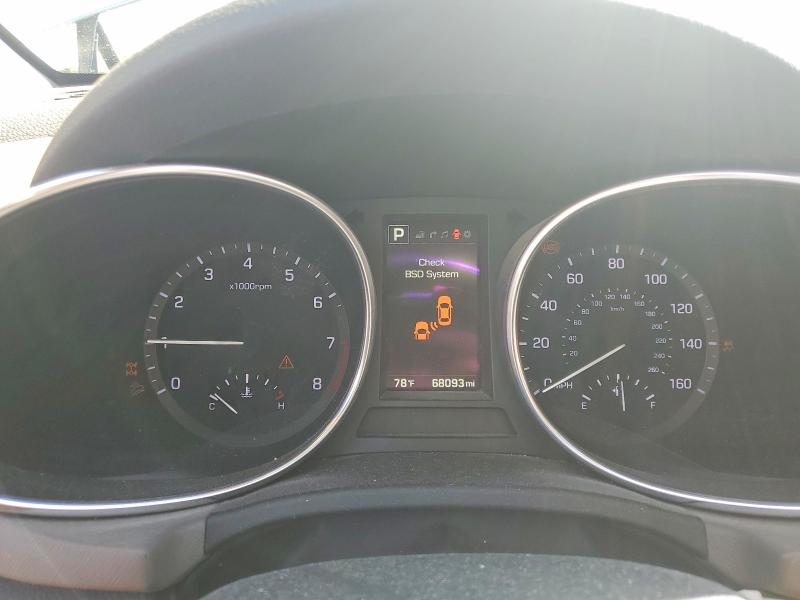 Photo 9 from auction – 2017 HYUNDAI SANTA FE with VIN KM8SRDHF5HU226971