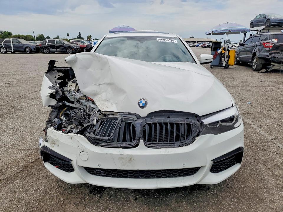 Снимка 5 от търг – 2018 BMW 530E с VIN WBAJA9C52JB250176
