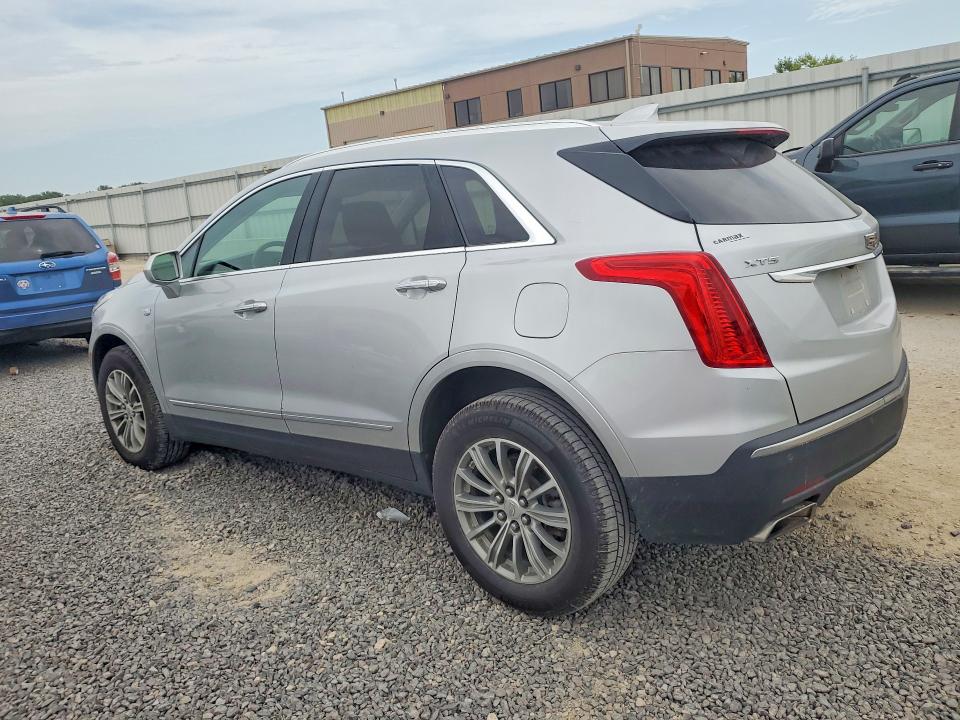 Photo 2 from auction – 2017 CADILLAC XT5 with VIN 1GYKNBRS8HZ111536