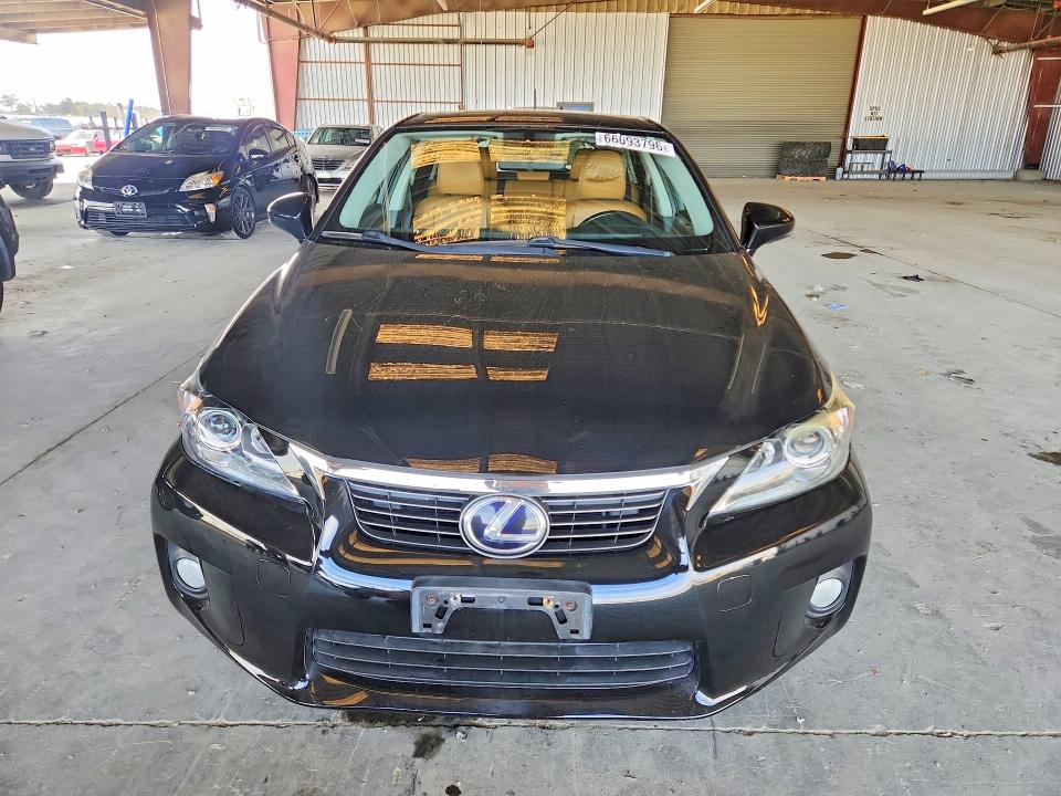 Photo 5 from auction – 2013 LEXUS CT with VIN JTHKD5BH5D2171624