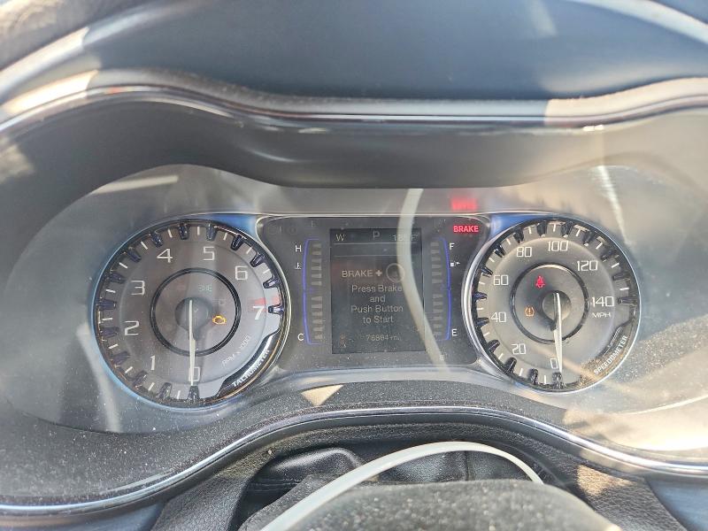 Photo 9 from auction – 2015 CHRYSLER 200 with VIN 1C3CCCDG3FN610701