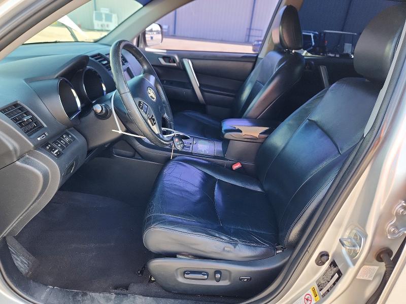 Photo 7 from auction – 2012 TOYOTA HIGHLANDER with VIN 5TDBK3EH3CS128656