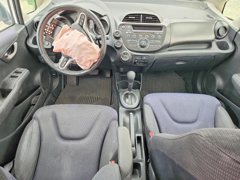 Photo 8 from auction – 2012 HONDA FIT with VIN JHMGE8H54CC040095