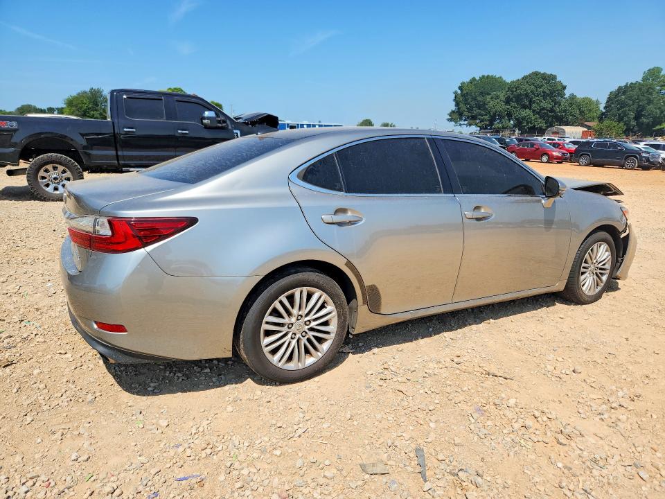 Photo 3 from auction – 2016 LEXUS ES with VIN JTHBK1GG2G2218451