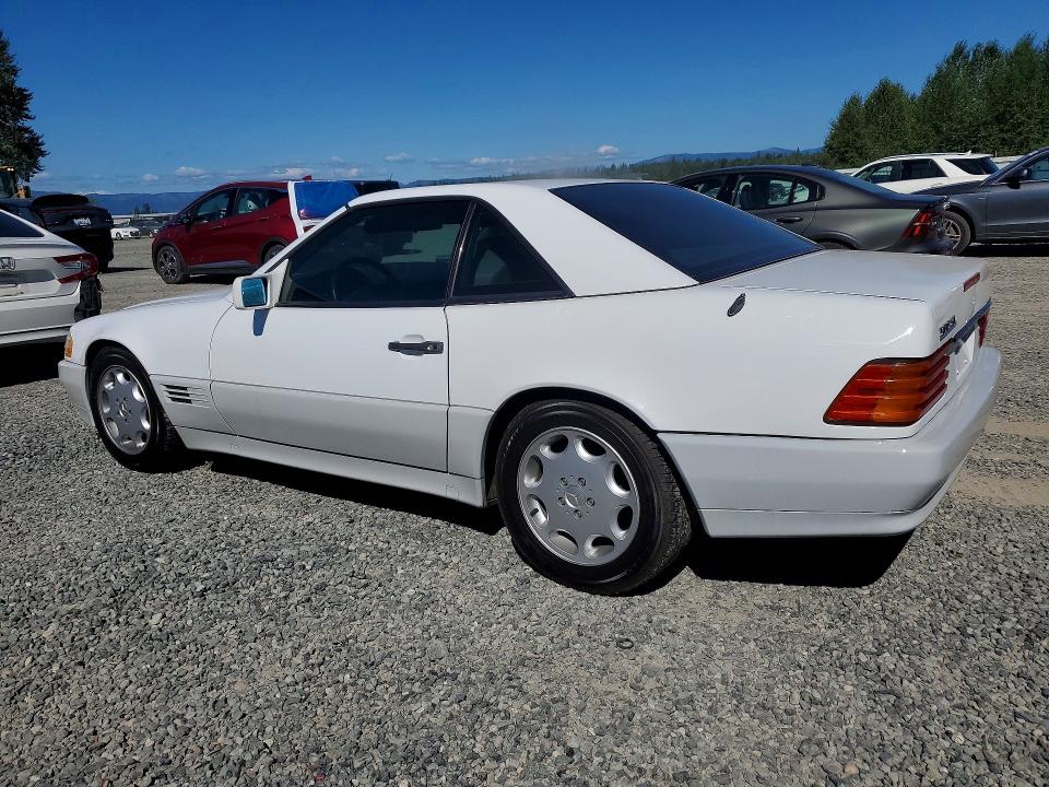 Photo 2 from auction – 1992 MERCEDES-BENZ 500 with VIN WDBFA66E3NF039004