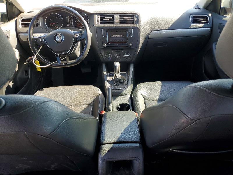 Photo 8 from auction – 2017 VOLKSWAGEN JETTA with VIN 3VWDB7AJXHM313171