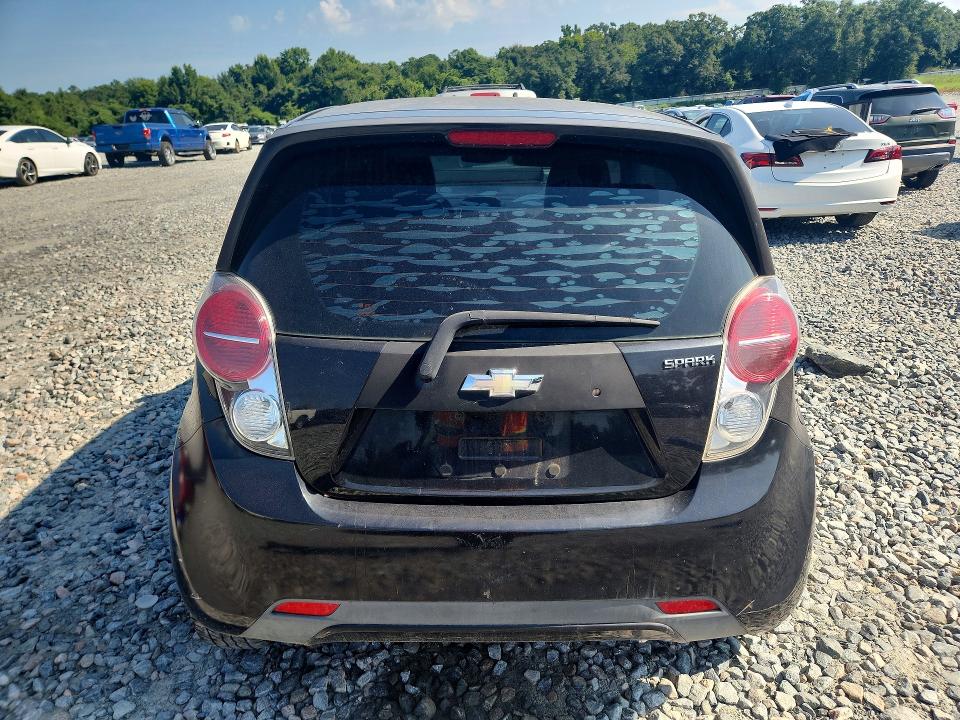 Photo 6 from auction – 2014 CHEVROLET SPARK with VIN KL8CB6S96EC544698