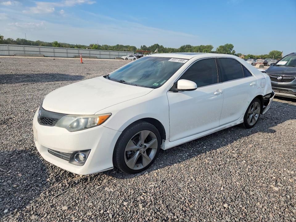 TOYOTA CAMRY 2013 with VIN 4T1BK1FK1DU536743 - Photo from auction