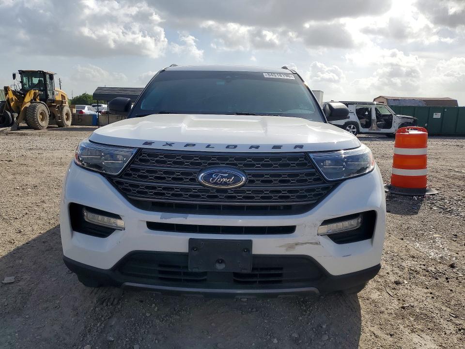 Photo 5 from auction – 2021 FORD EXPLORER with VIN 1FMSK7DH8MGA70737