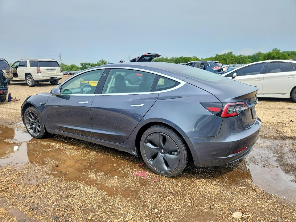 Photo 2 from auction – 2019 TESLA MODEL 3 with VIN 5YJ3E1EA6KF482516