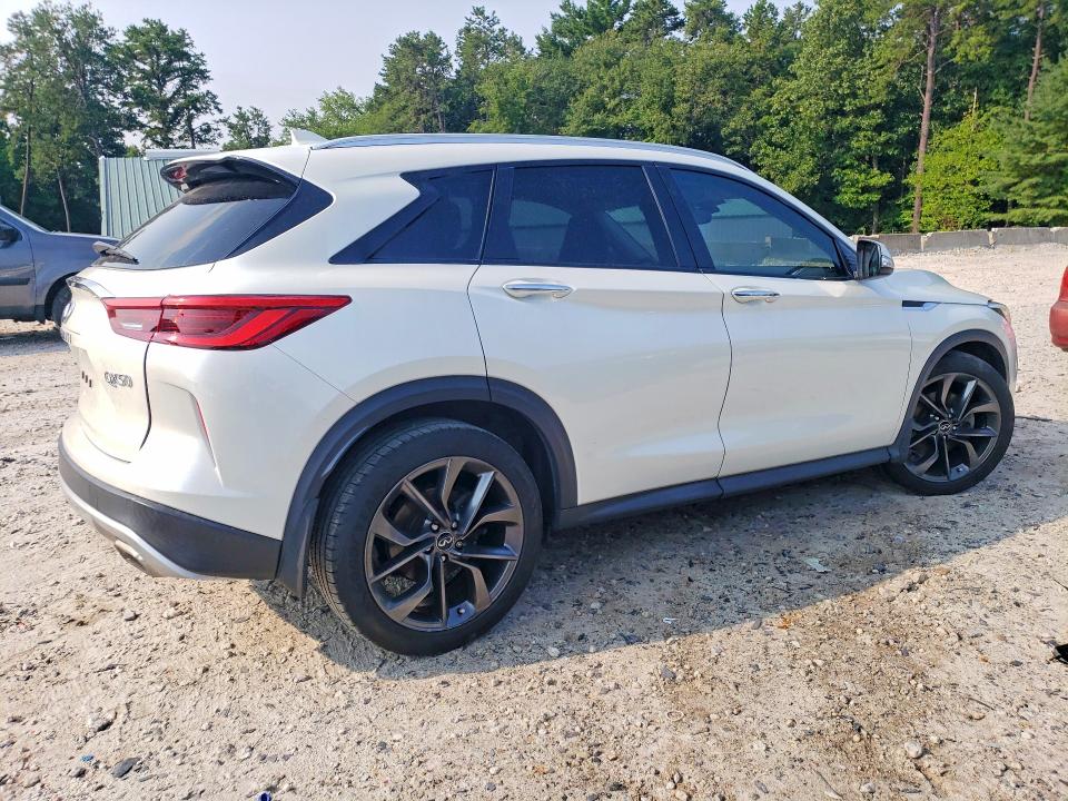 Снимка 3 от търг – 2019 INFINITI QX50 с VIN 3PCAJ5M33KF144665