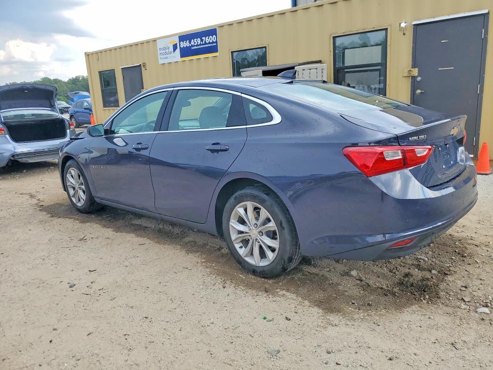 Photo 2 from auction – 2025 CHEVROLET MALIBU with VIN 1G1ZD5ST3SF142691