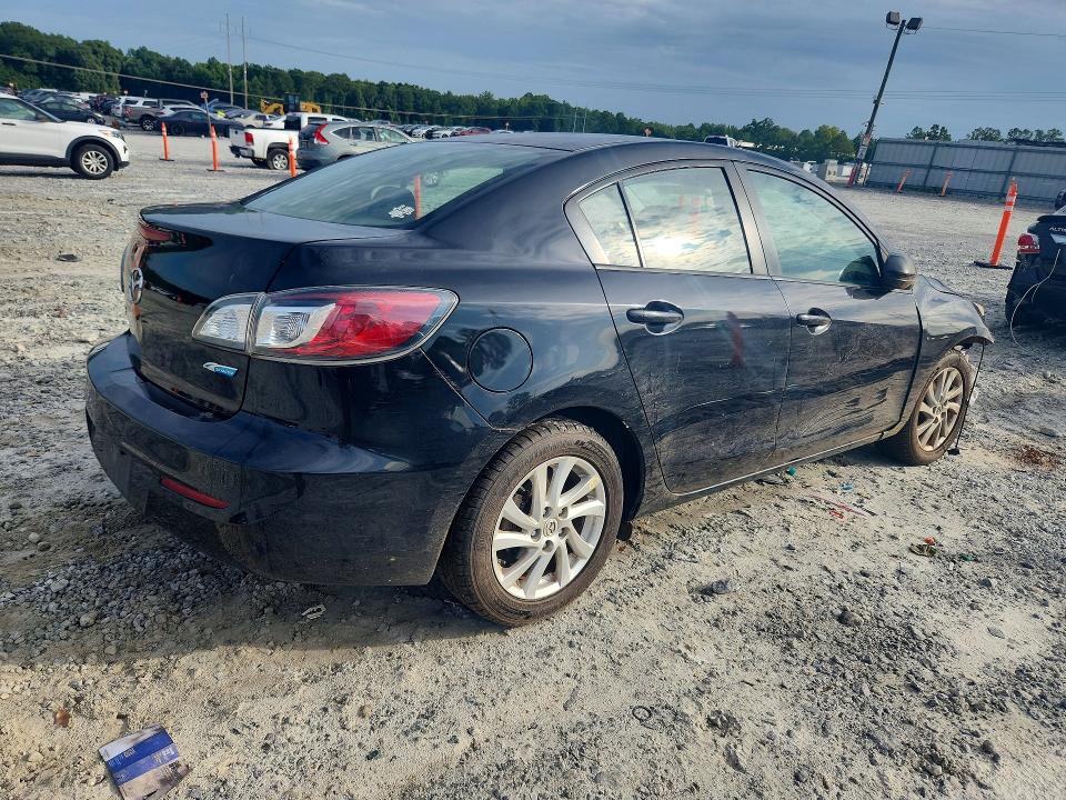 Photo 3 from auction – 2012 MAZDA 3 with VIN JM1BL1W75C1694919