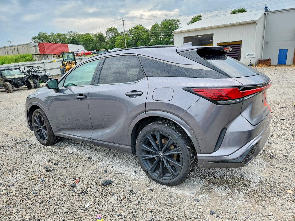 Photo 2 from auction – 2023 LEXUS RX with VIN 2T2BCMEA2PC004362