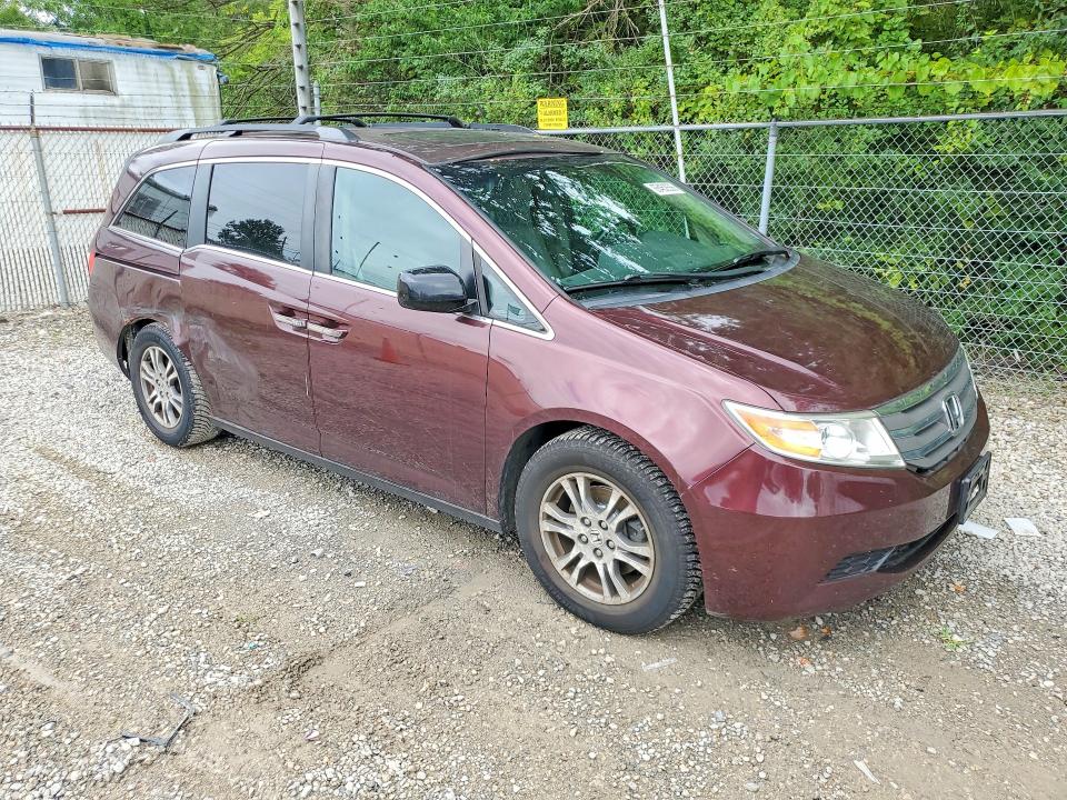 Photo 4 from auction – 2013 HONDA ODYSSEY with VIN 5FNRL5H68DB082426