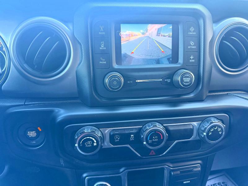 Photo 10 from auction – 2021 JEEP GLADIATOR with VIN 1C6HJTAG5ML614907