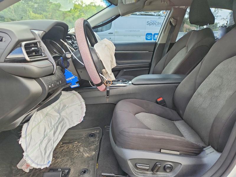 Photo 7 from auction – 2020 TOYOTA CAMRY with VIN 4T1C11BK5LU018095