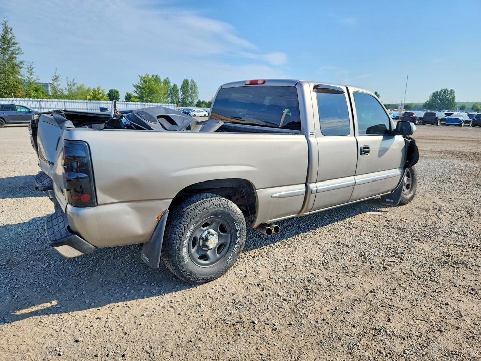 Photo 3 from auction – 2000 GMC NEW SIERRA with VIN 2GTEC19V9Y1130599