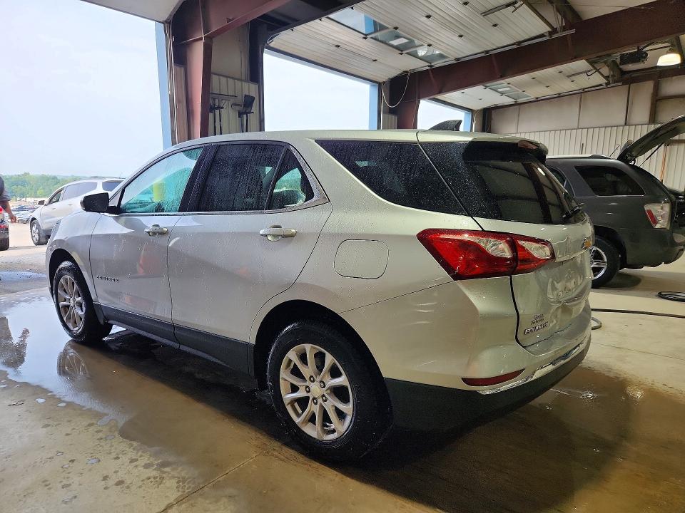 Photo 2 from auction – 2020 CHEVROLET EQUINOX with VIN 3GNAXUEV8LS718640