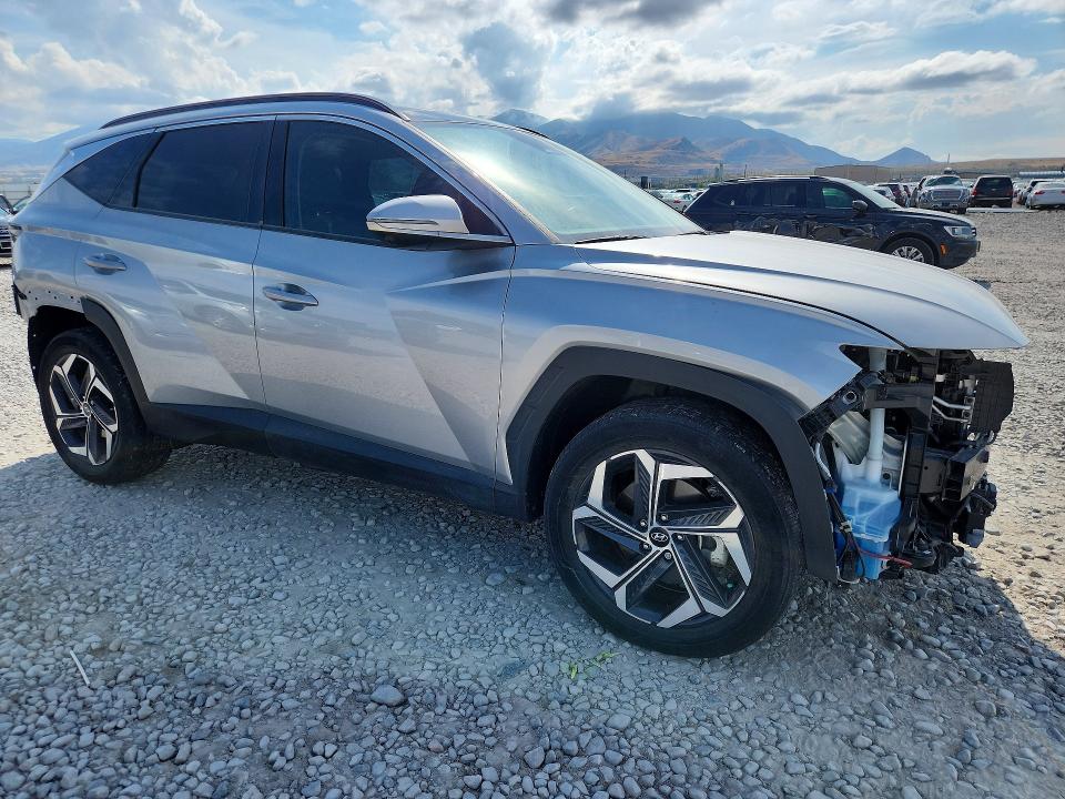 Photo 4 from auction – 2024 HYUNDAI TUCSON with VIN KM8JECD1XRU148507