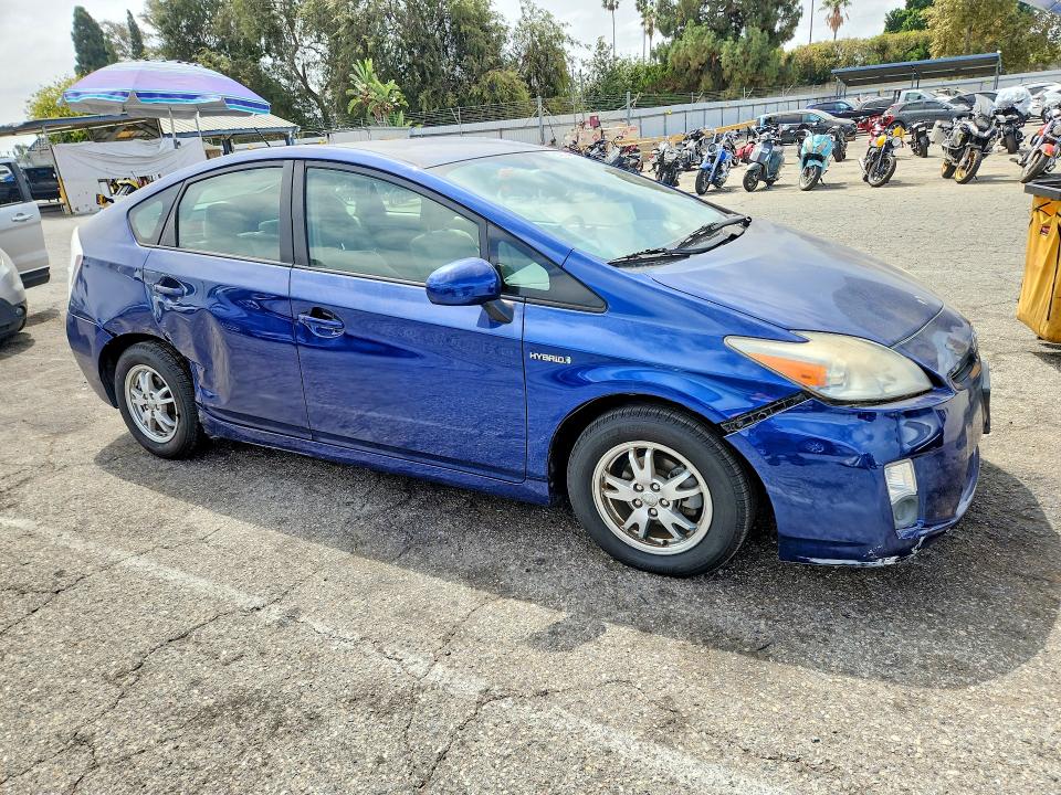 صورة رقم 4 من المزاد - 2010 TOYOTA PRIUS مع VIN JTDKN3DU8A0094137
