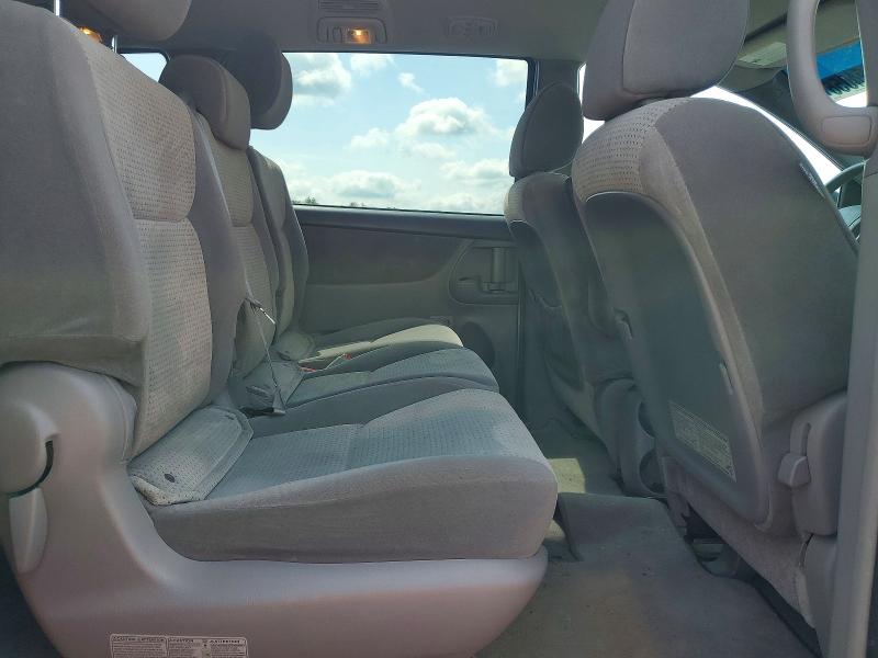 Photo 11 from auction – 2010 TOYOTA SIENNA with VIN 5TDKK4CC6AS294132