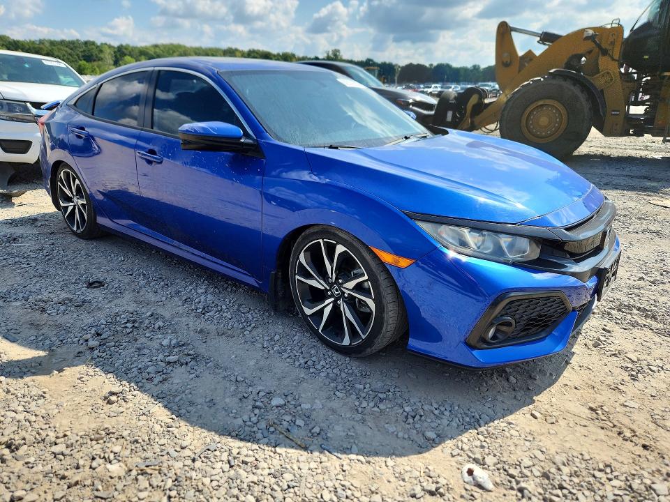 Photo 4 from auction – 2018 HONDA CIVIC with VIN 2HGFC1E53JH705529
