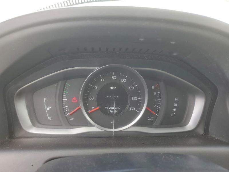 Photo 9 from auction – 2017 VOLVO XC60 with VIN YV440MDJ5H2093588