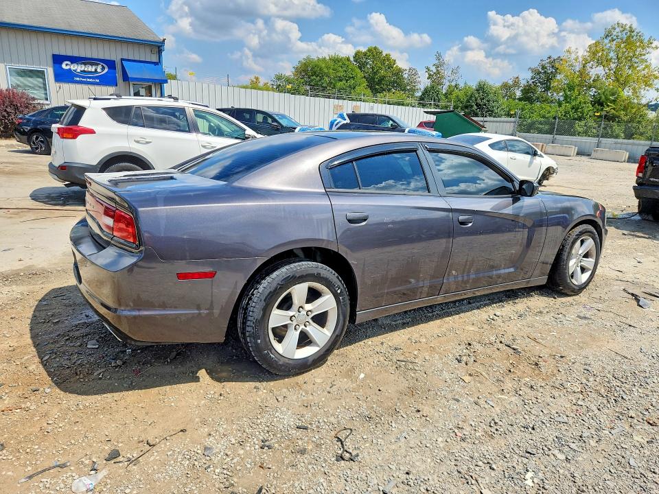Photo 3 from auction – 2013 DODGE CHARGER with VIN 2C3CDXBG7DH623965
