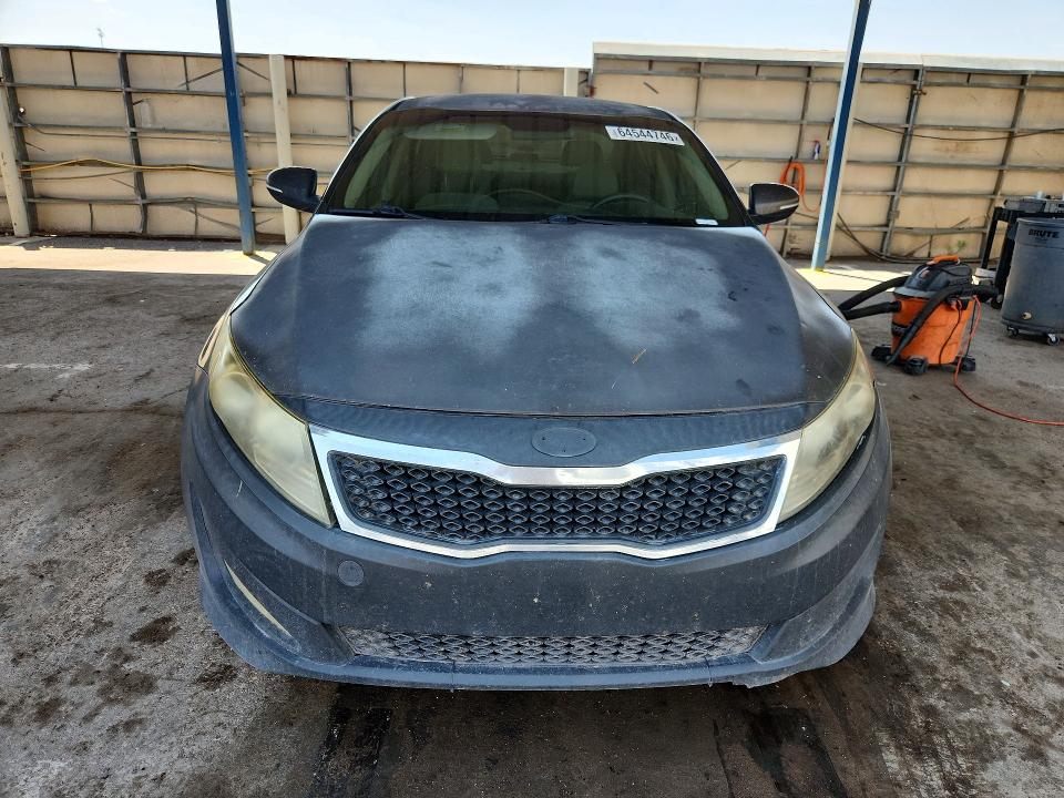 Photo 5 from auction – 2011 KIA OPTIMA with VIN KNAGM4A71B5152135