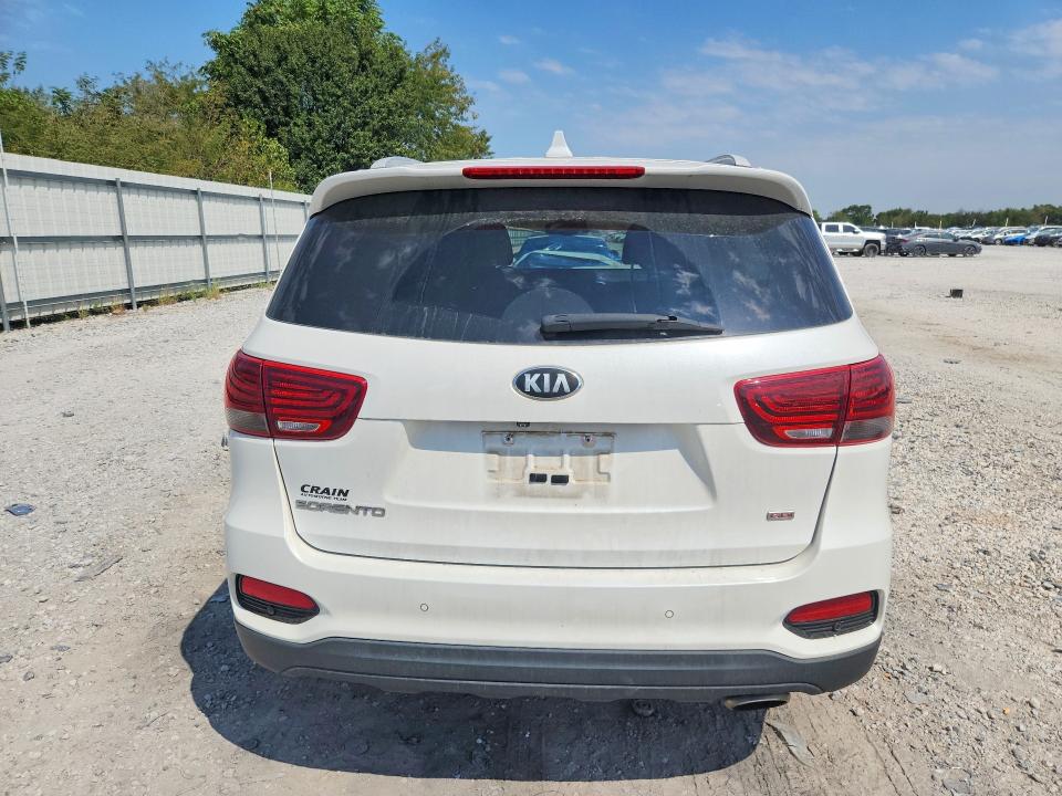 Снимка 6 от търг – 2019 KIA SORENTO с VIN 5XYPG4A3XKG551771