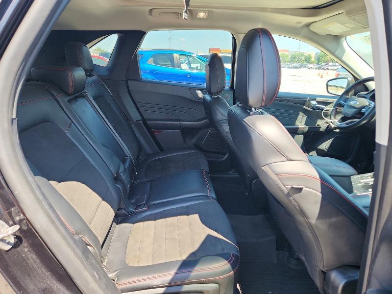 Photo 10 from auction – 2022 FORD ESCAPE with VIN 1FMCU9H92NUA54243