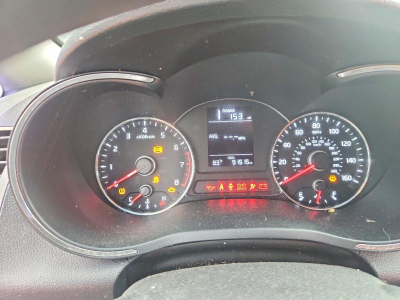 Photo 9 from auction – 2017 KIA FORTE with VIN 3KPFK4A72HE115662