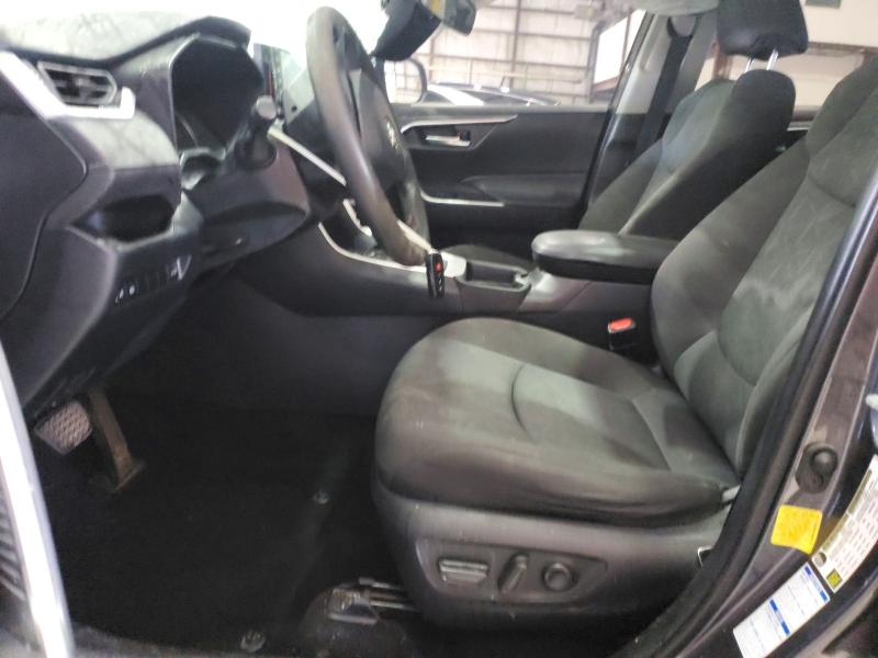 Photo 7 from auction – 2021 TOYOTA RAV4 with VIN 4T3RWRFVXMU027754