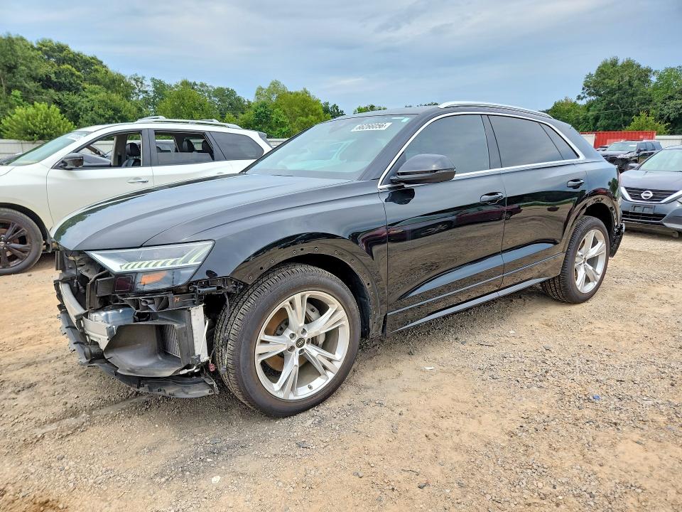 AUDI Q8 2023 с VIN WA1AVBF19PD045971 - Снимка от търг