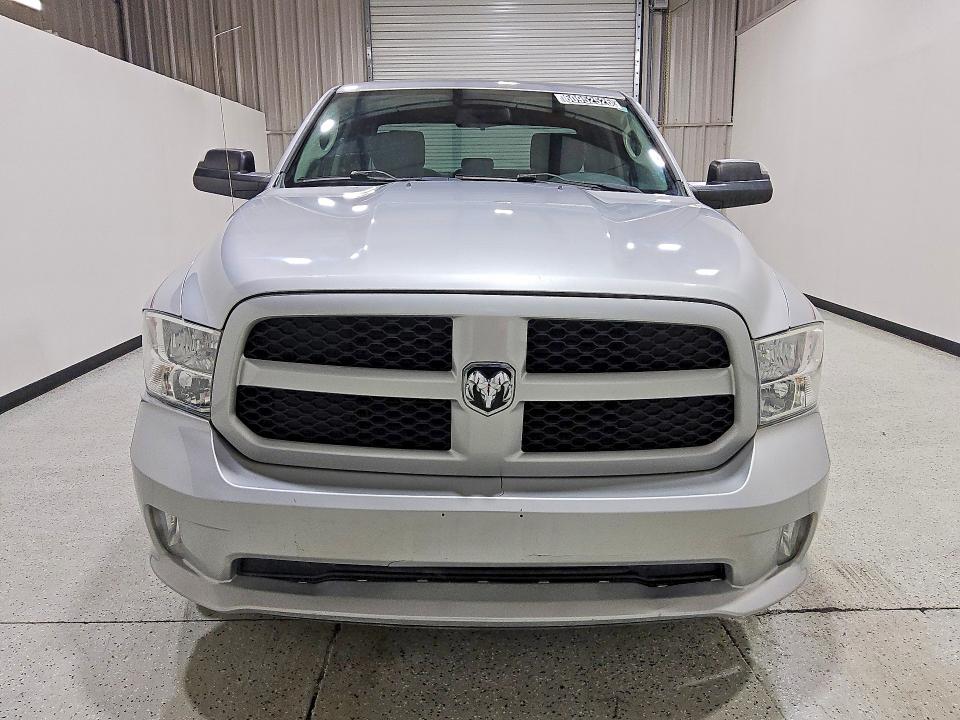 Photo 5 from auction – 2015 RAM 1500 with VIN 1C6RR7FT6FS600940