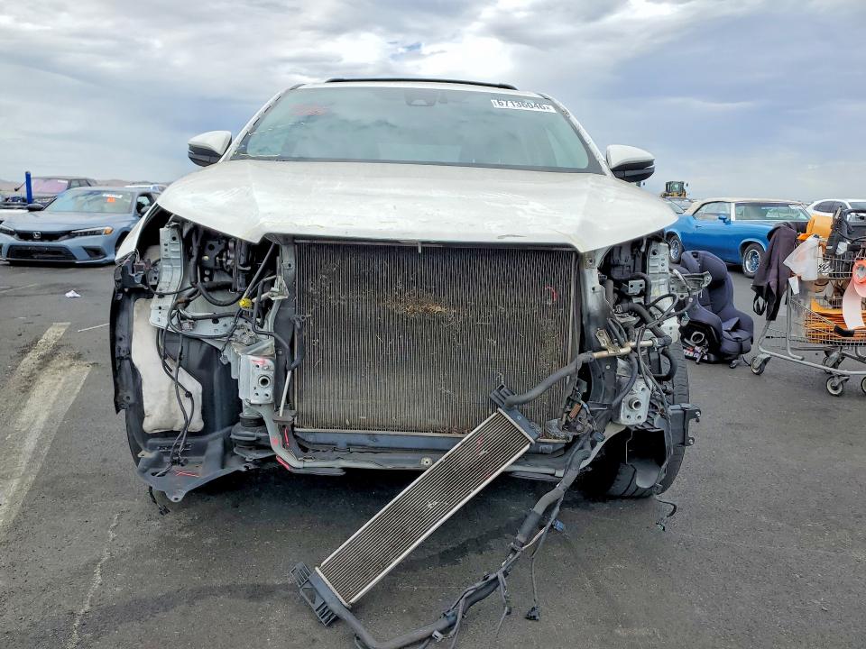 Photo 5 from auction – 2018 TOYOTA HIGHLANDER HYBRID with VIN 5TDBGRFH8JS040170