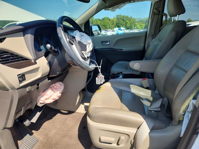 Photo 7 from auction – 2018 TOYOTA SIENNA with VIN 5TDDZ3DC8JS202970