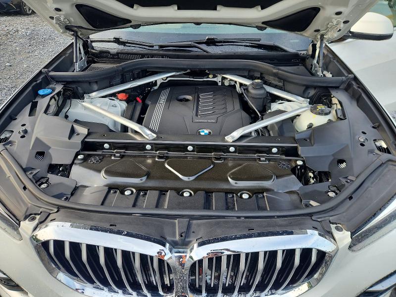 Photo 11 from auction – 2020 BMW X5 with VIN 5UXCR4C03LLE30597