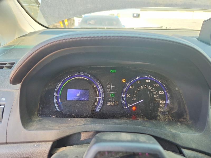 Zdjęcie 9 z aukcji – 2010 LEXUS HS z VIN JTHBB1BA9A2009668