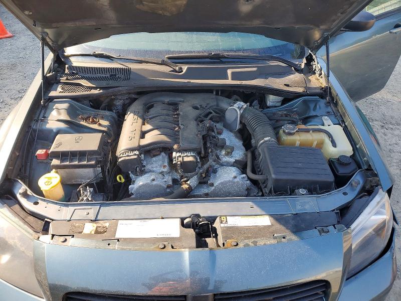 Photo 12 from auction – 2005 DODGE MAGNUM with VIN 2D4FV48V45H547040