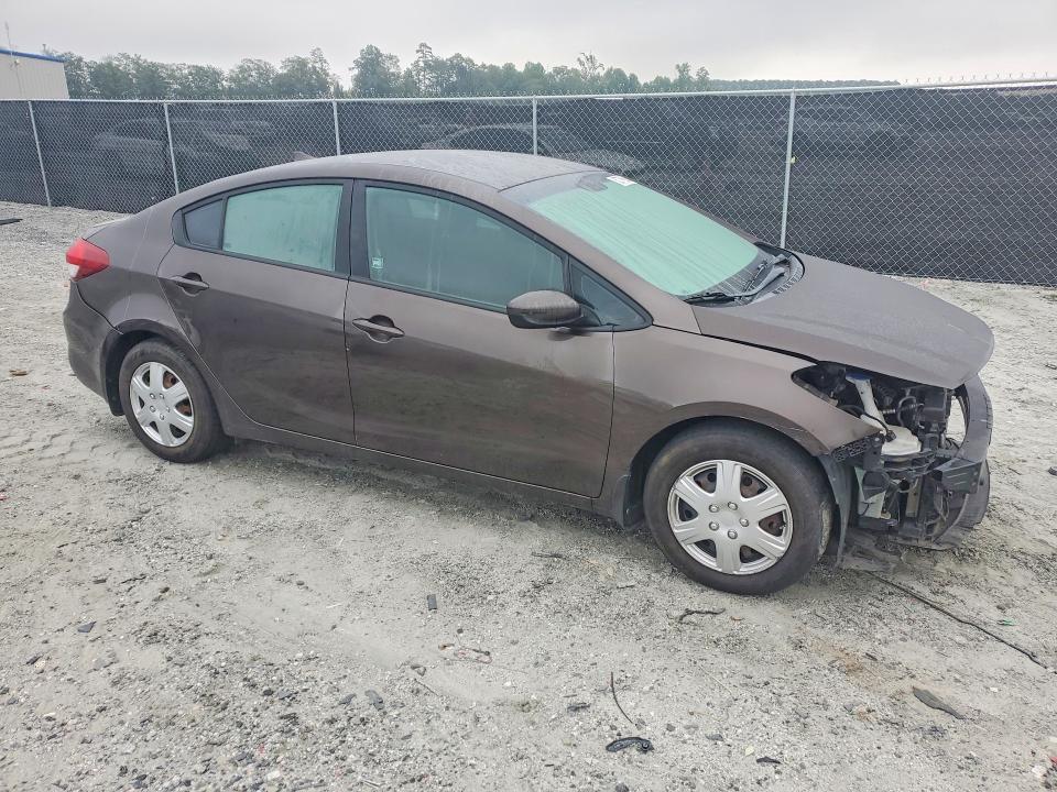 Photo 4 from auction – 2017 KIA FORTE with VIN 3KPFK4A71HE146398