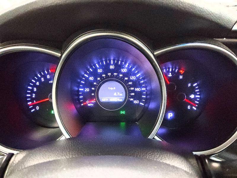 Photo 9 from auction – 2015 KIA OPTIMA with VIN 5XXGM4A74FG376813