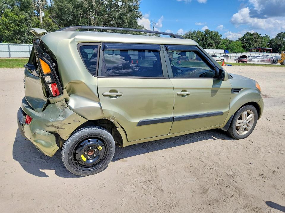 Photo 3 from auction – 2011 KIA SOUL with VIN KNDJT2A26B7231230