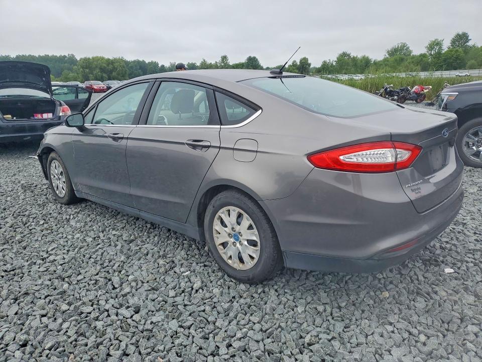 Photo 2 from auction – 2014 FORD FUSION with VIN 3FA6P0G75ER120916
